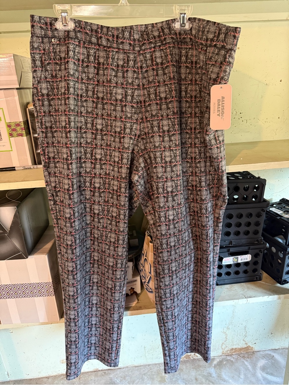 Gray Plaid women’s Pants - Classic Straight Fit XlP